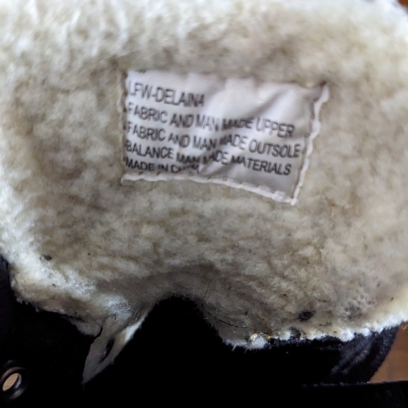 London Fog Black/Maroon Plaid Ankle Boots sz 8 Zip & Tie So Cute Very Good Cond! - Picture 7 of 11